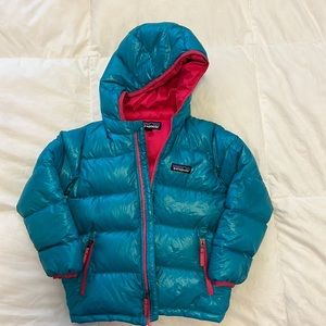 Patagonia Hi-Loft Down Puffer Jacket Size 4T teal blue/green with pink lining
